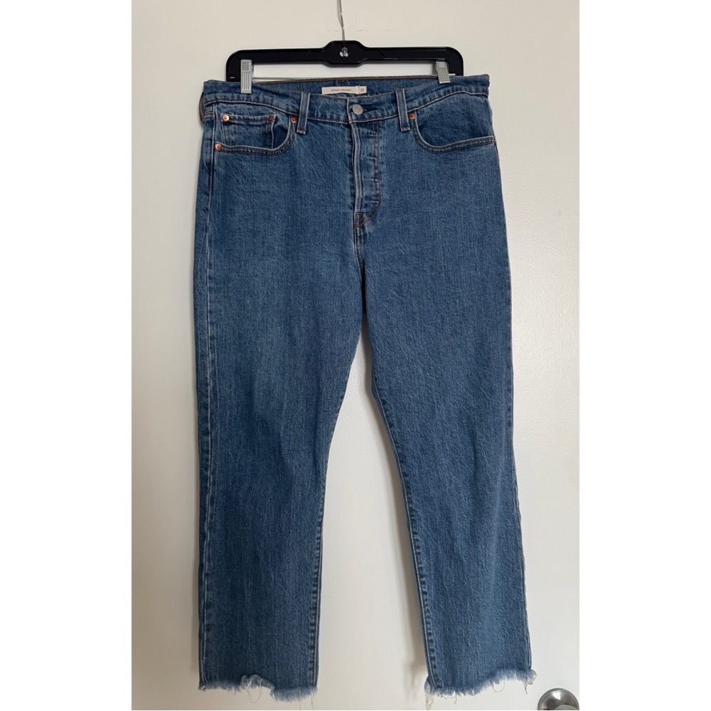 Levi’s Wedgie Straight Jeans